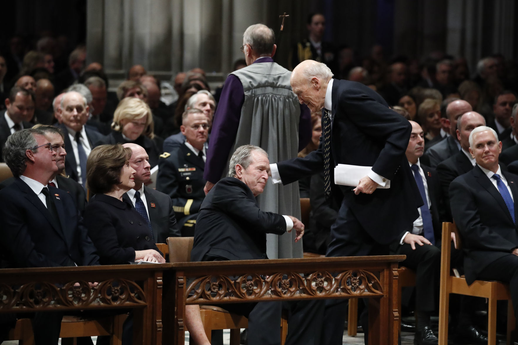 Sen. Simpson eulogizes President Bush